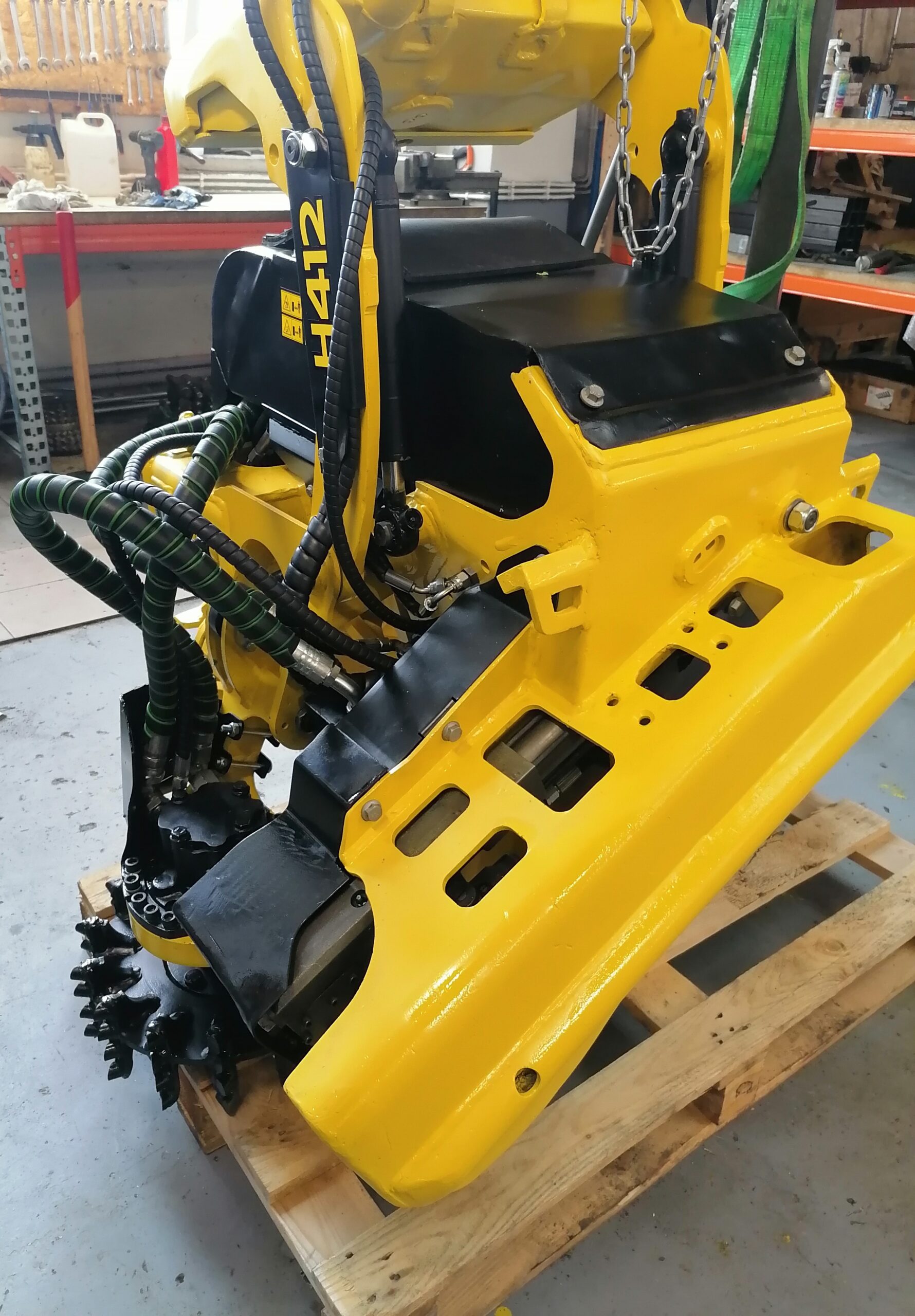 John Deere H412 - Image 5